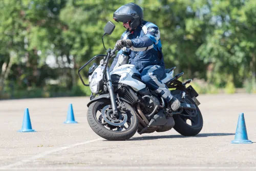 Motorrijbewijspoint Limburg motor rijtest